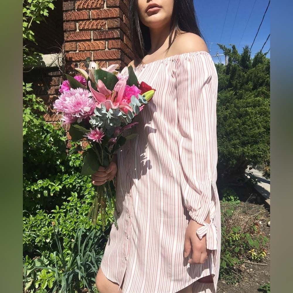 GENTLE FAWN | white and pink stripe strapless dress | size medium